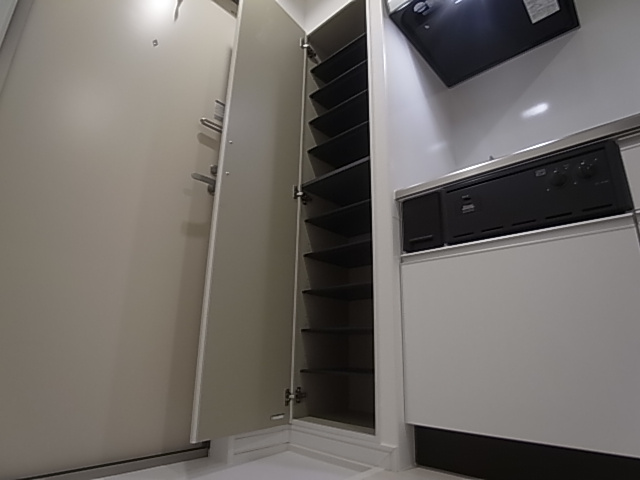 神戸市兵庫区東山町４丁目のアパート