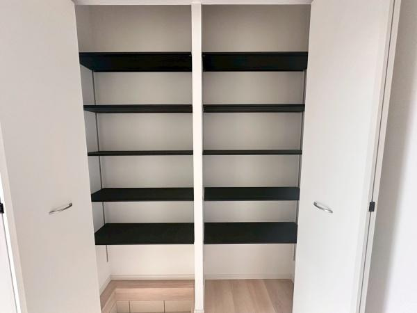 岩出市山第3-1号棟　新築戸建の玄関