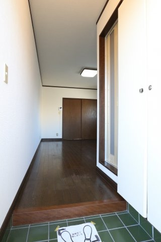 ハウス虹の玄関