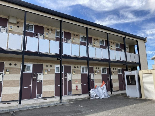 神戸市西区玉津町西河原のアパート