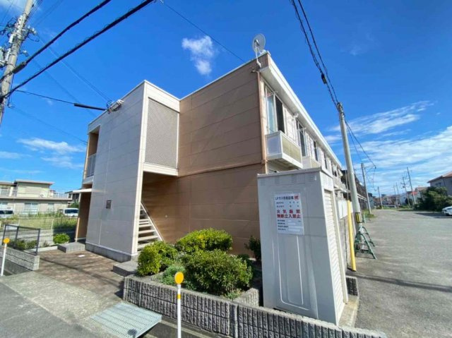 レオパレス宮南の外観