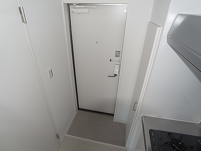 神戸市長田区川西通３丁目のアパートの玄関|玄関