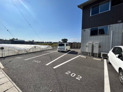 【駐車場】 | ラヴィーヌ中丸