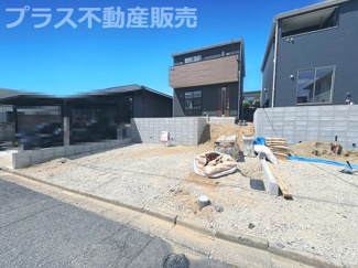 【外観】 | 現地写真。プラス不動産販売なら、現場の全ての棟をまとめてご見学頂けます。