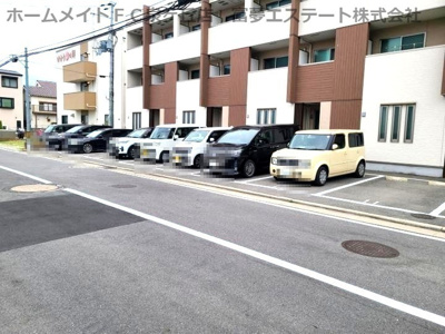 【駐車場】 | スリーハーブズグレンツェント泉大津