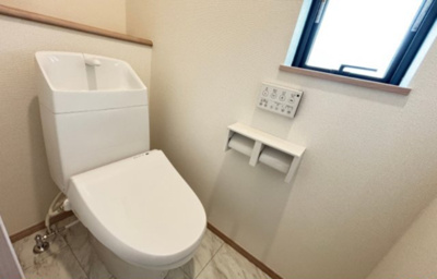 【トイレ】 | 八尾市堤町2丁目　新築戸建