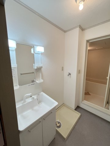 グランドール三柳Ⅱの居間・リビング