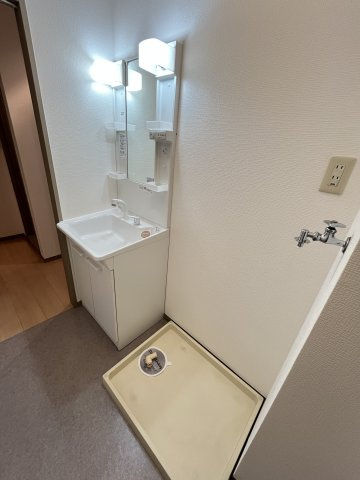 グランドール三柳Ⅱの和室