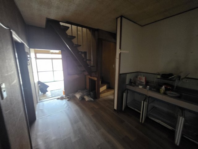 姫路市苫編　既存戸建の内装