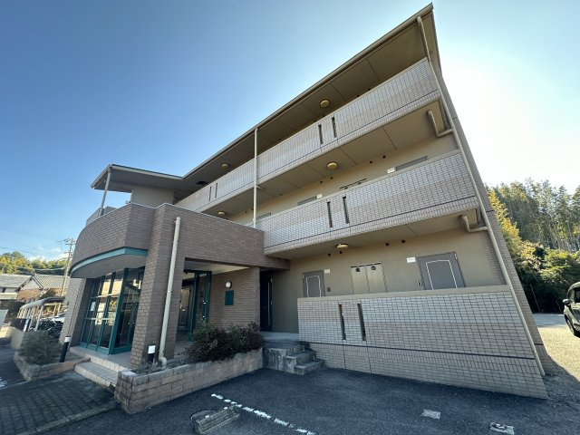 エスポワールTAKEDAのエントランス