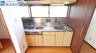 【キッチン】 | 甲府市飯田5丁目　平成8年築中古戸建 大変綺麗な内外装 | 2階のセカンドキッチン