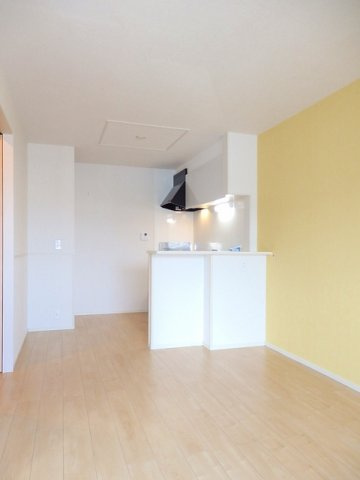 ワイズ・コートⅢの内装