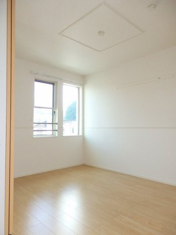 ワイズ・コートⅢのその他