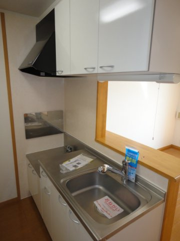 優翔（ゆうしょう）のキッチン|リビングが見渡せるカウンターキッチン