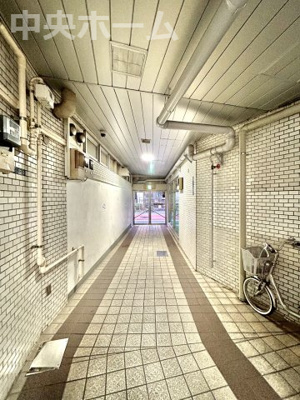 【エントランス】 | ダイアパレス町屋 | エントランス