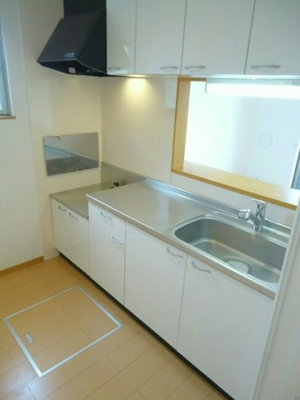 【キッチン】 | グランソーレＡ | 使いやすいキッチンです