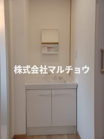まんじゅマンションの独立洗面台|朝の身支度には欠かせない独立洗面化粧台