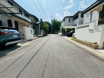 【前面道路含む現地写真】 | 大原野西竹の里一丁目　一戸建