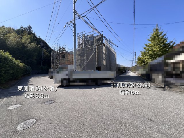 【前面道路含む現地写真】 | 南国市緑ケ丘１丁目/１号棟