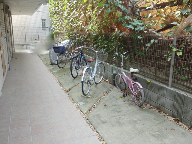 シュロス志村のその他共用部分|★自転車駐輪場★