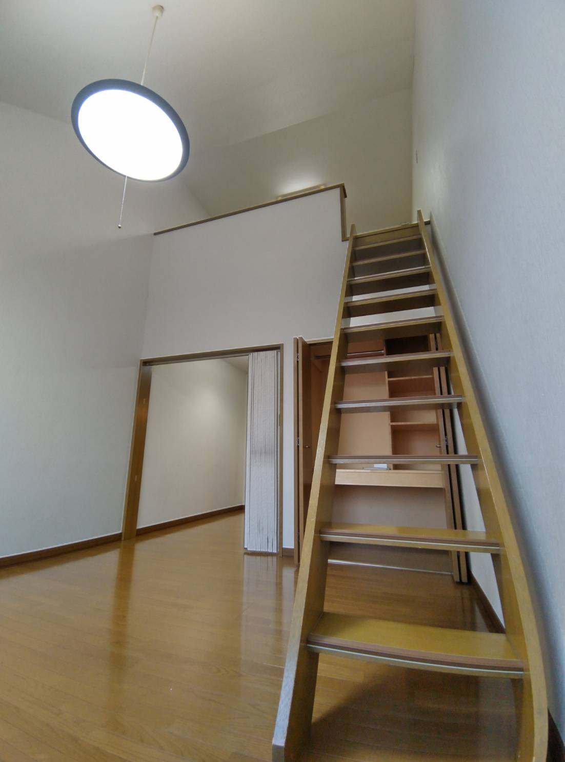 ハウスルピナスの内装