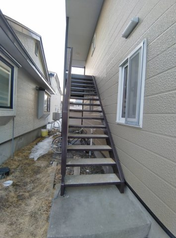 ハウスルピナスのエントランス