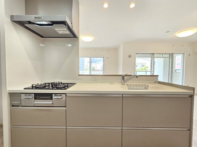 ローレルスクエア木津川台第1期4番館のキッチン