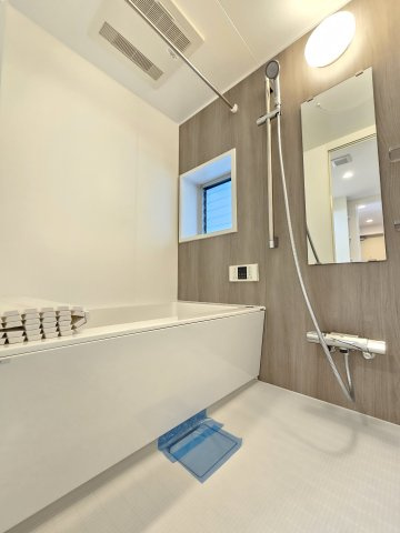 ローレルスクエア木津川台第1期4番館の浴室