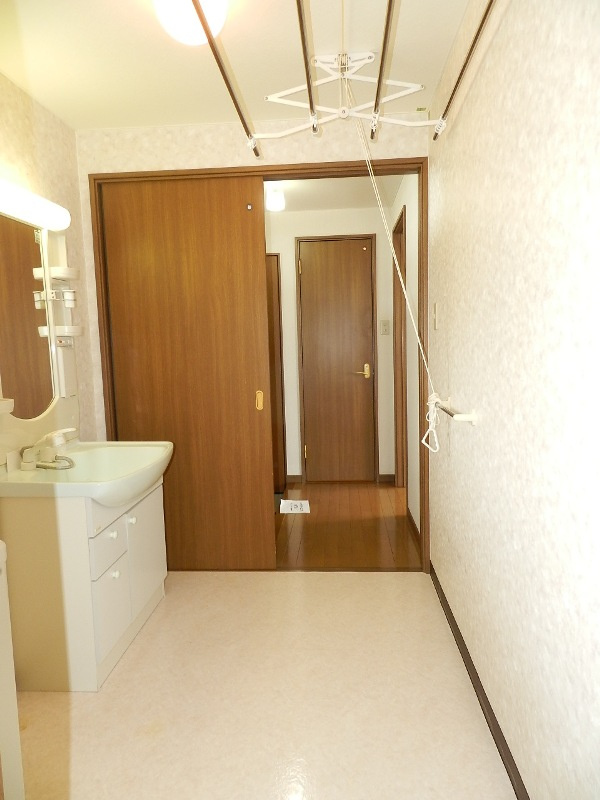 シャルメール　の洗面所