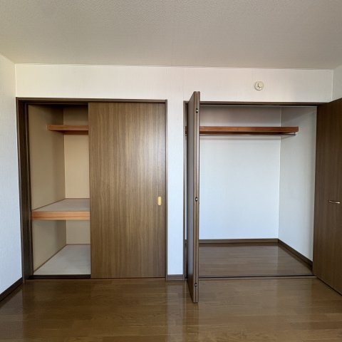 シャルメール　の内装