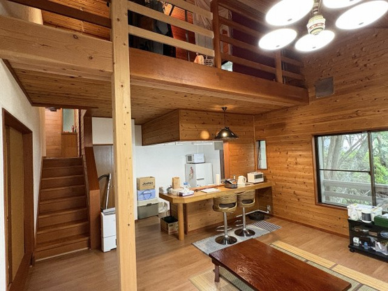 【居間・リビング】 | 東急天城高原別荘地　戸建