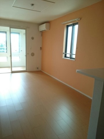 セレノⅡの居間・リビング