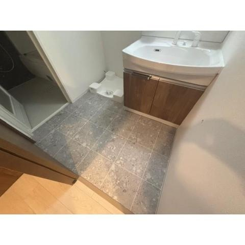 【独立洗面台】ヴィラ御所南 