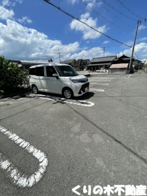 【駐車場】 | グラス　リバー | 駐車場があります