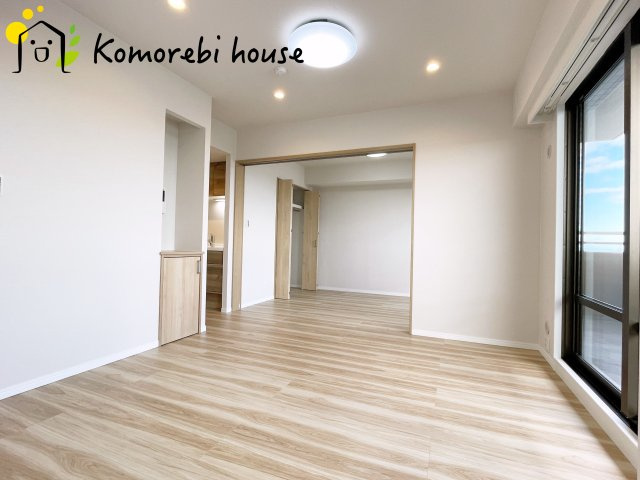 サンフィール大宮宮原の居間・リビング|10/28　撮影