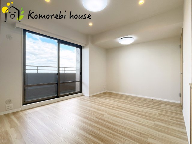 サンフィール大宮宮原の居間・リビング|10/28　撮影