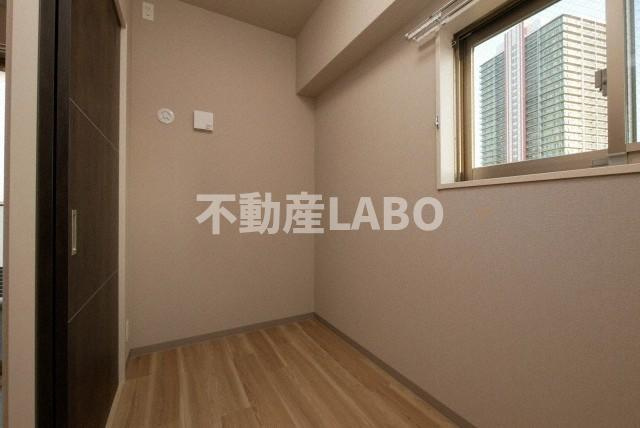 リヴェント難波サウスの洋室