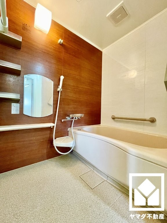 エクセルハイツ新田辺本館の浴室