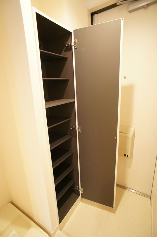 リブリ・エンジェルの内装