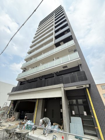 ソルテラスOSAKA緑橋クレアストのエントランス