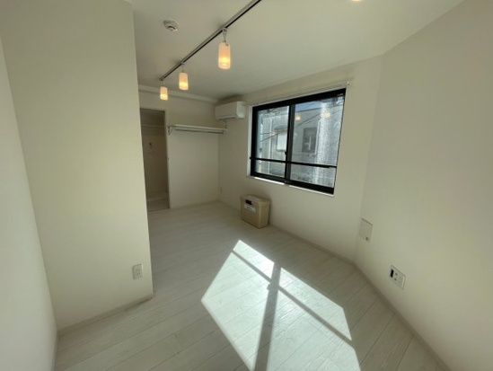 フィエルテ東向島の居間・リビング