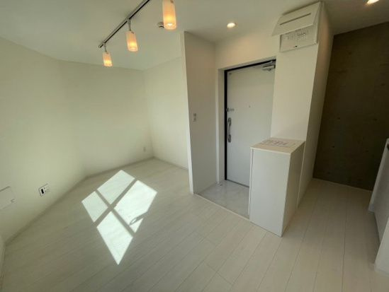 フィエルテ東向島のロビー