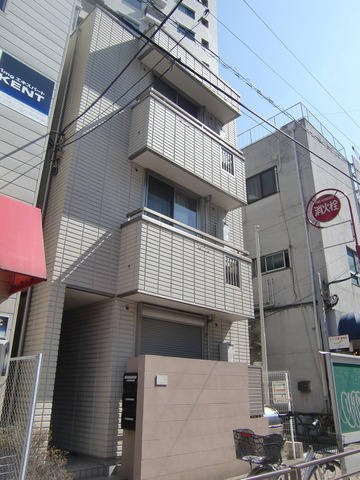 マツヤハウスの外観|★駅から近くて便利♪★山手線と日比谷線が利用できます★