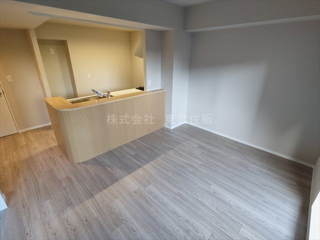 【居間・リビング】 | コスモ川越霞ヶ関 | 使いやすいリビングです