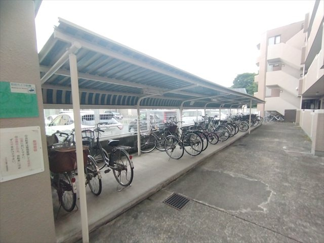 【構造・工法・仕様】 | コスモ川越霞ヶ関 | 洋室4.2帖収納