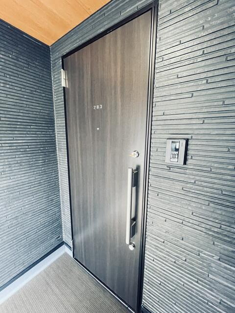 CFジオーレ小岩クレストの玄関