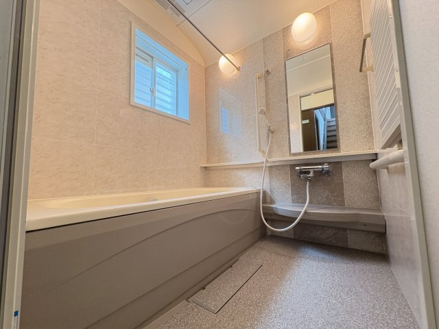 神戸市西区竹の台3丁目戸建の浴室