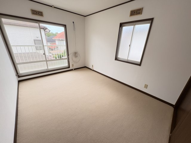 神戸市西区竹の台3丁目戸建の洋室