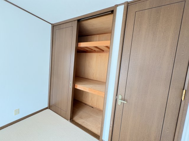 神戸市西区竹の台3丁目戸建の収納