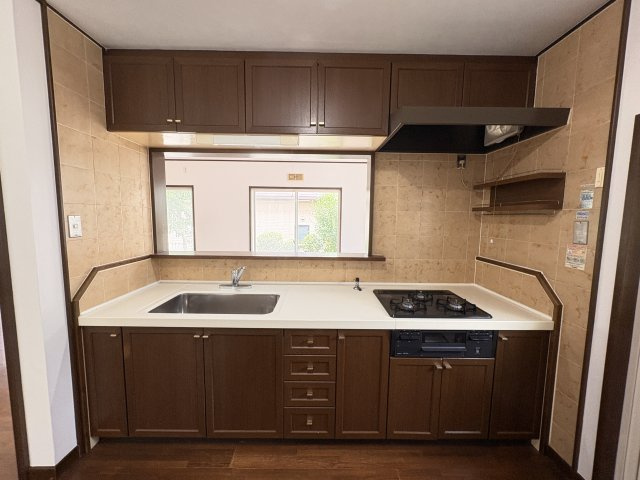 神戸市西区竹の台3丁目戸建のキッチン